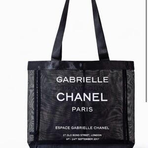 Chanel Gabrielle Mesh Tote Bag – Black